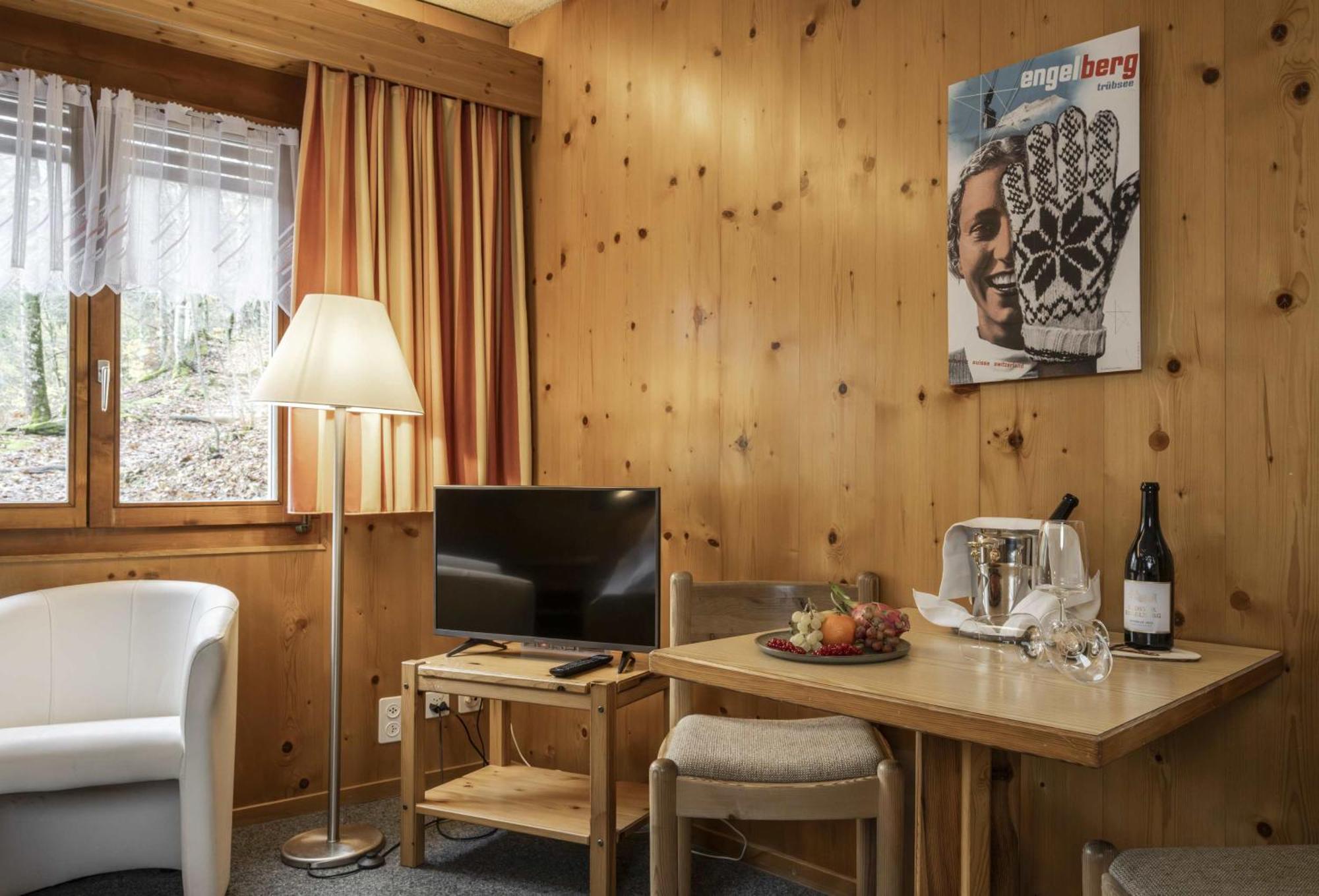 Hotel Restaurant Baenklialp Engelberg Bagian luar foto